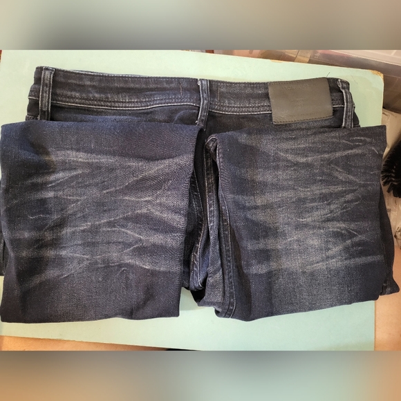 Mens Jack & Jones Medium Blue Distressed Jeans sz 32x32 - Picture 2 of 10